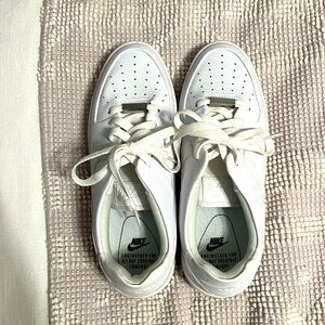 Women’s Nike AF1 shoes